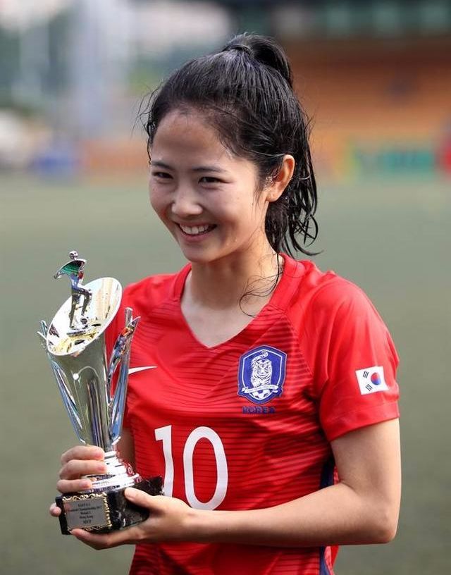 152网主 蛇蝎美人
